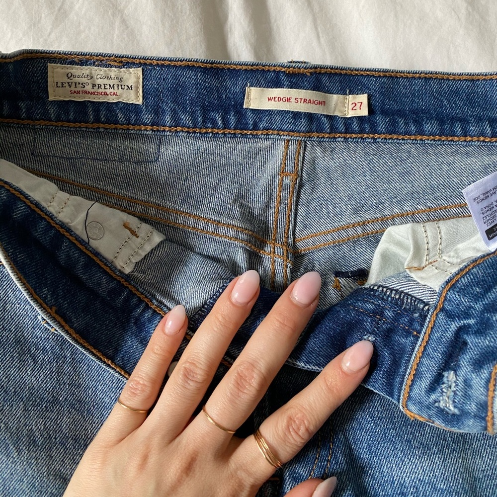 Levis Wedgie Fit Straight Jeans